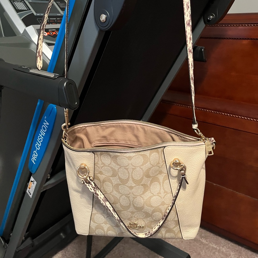 Coach Beige Logo Leather Tote with Printed Strap - Picture 4 of 5